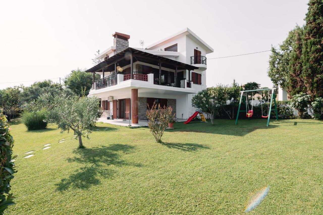 Theoni'S Country House With Garden And Sea View 亚历山德鲁波利斯 外观 照片