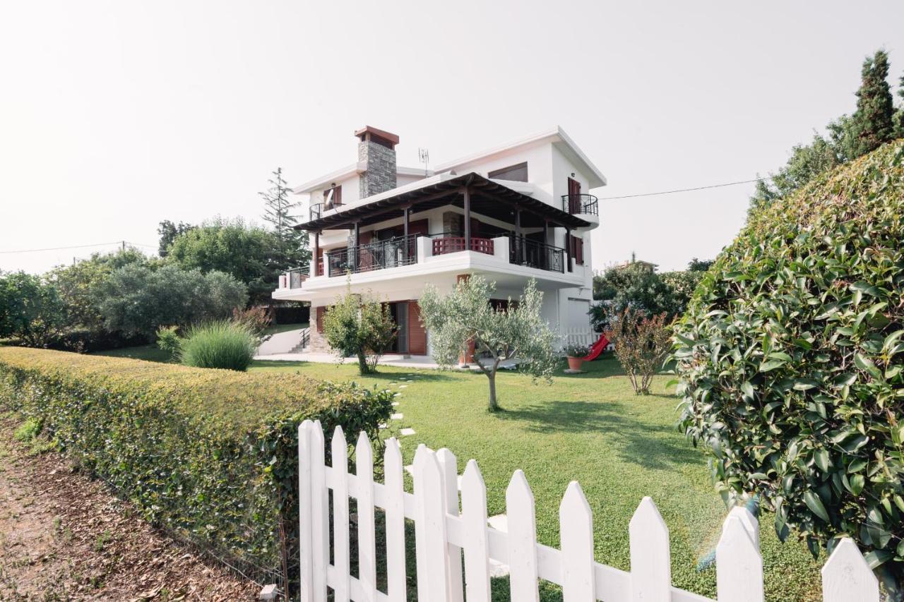 Theoni'S Country House With Garden And Sea View 亚历山德鲁波利斯 外观 照片